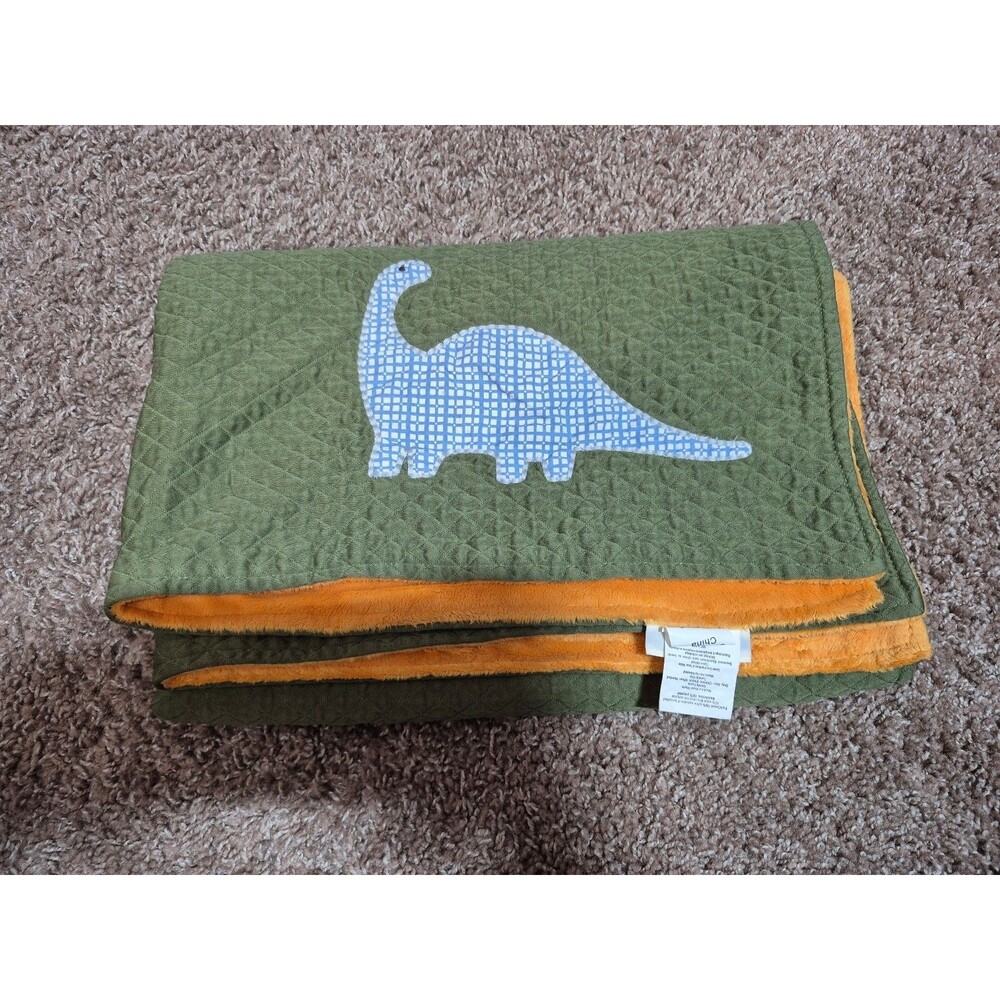 Pottery barn kids quilted dinosaur blanket 30 by 40